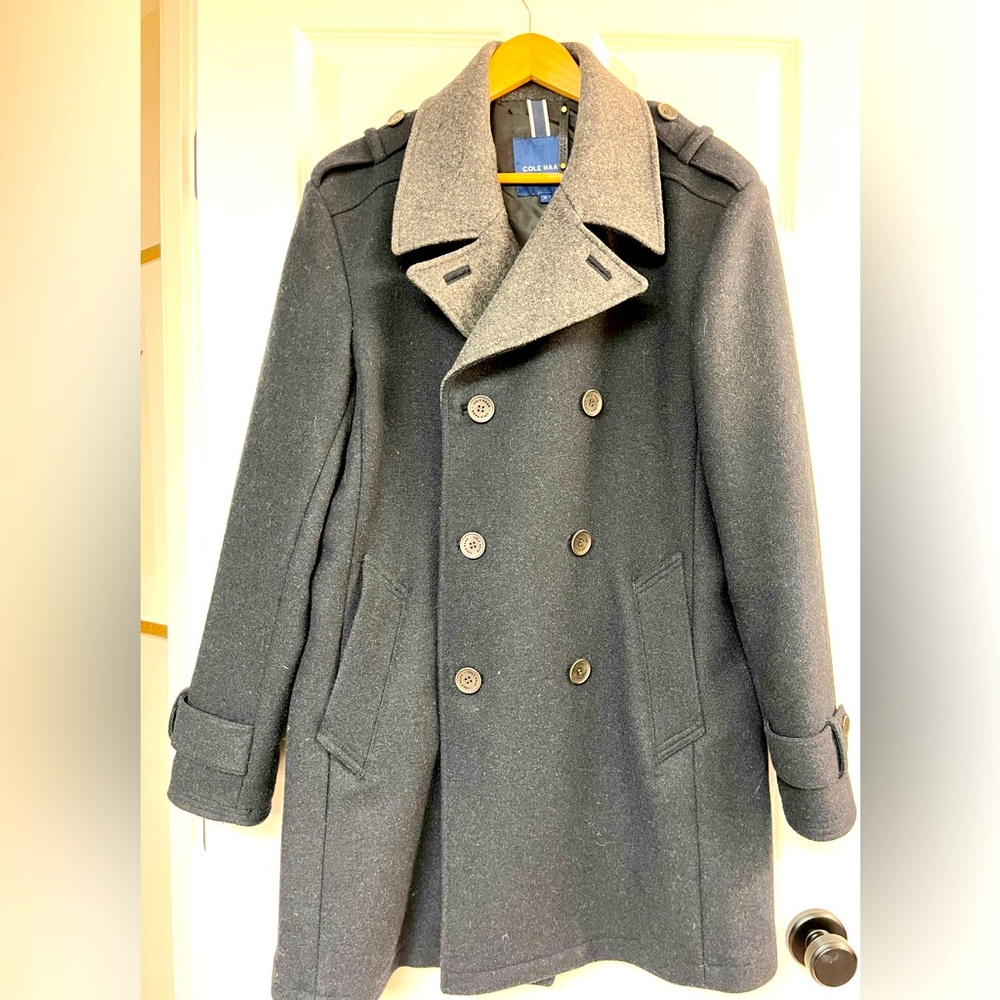 Men’s Wool double breasted pea coat by Cole Haan. Size L.